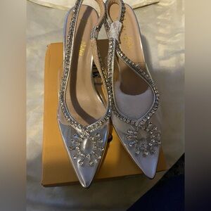Silver shoes brand new sling back dressy shoes 2 inches rhinestone